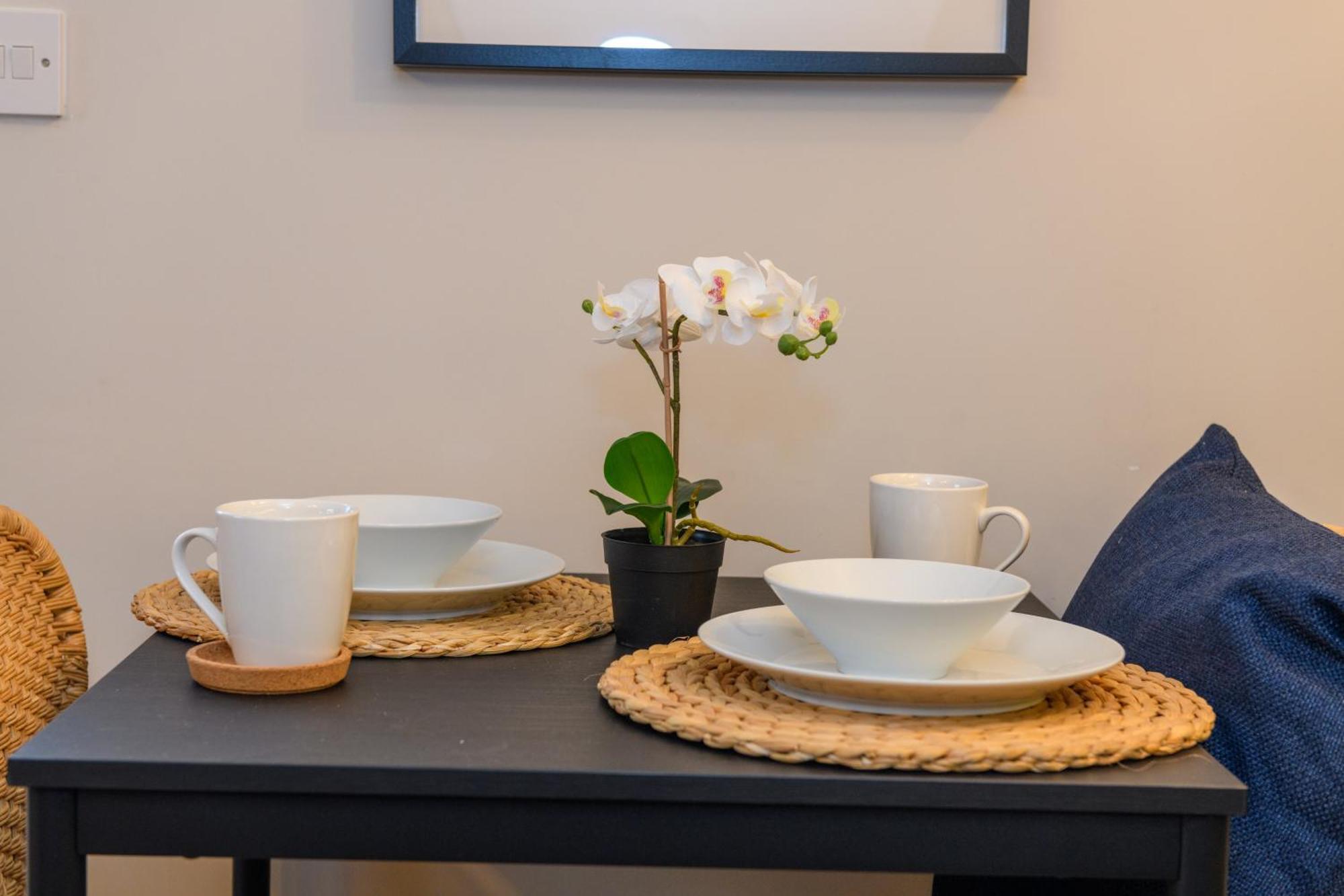 Gad Suite By Koya Homes - 2 Ensuite Bedroom Apartment, Cardiff City Centre, Free Parking Exterior photo
