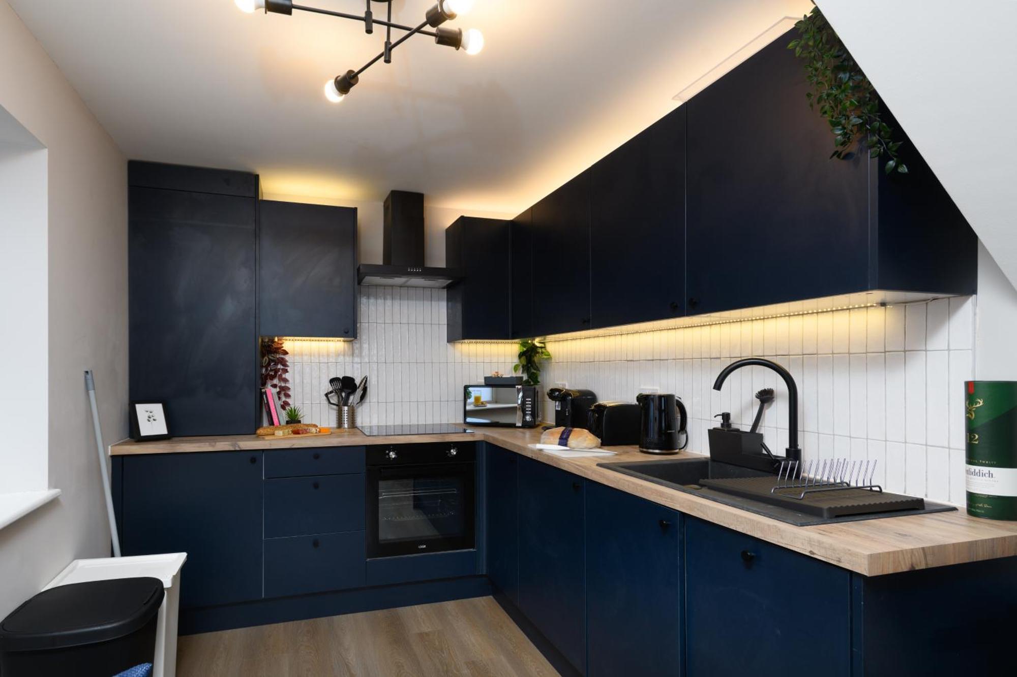Gad Suite By Koya Homes - 2 Ensuite Bedroom Apartment, Cardiff City Centre, Free Parking Exterior photo